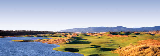 Sanpines Golf Links: #18 & #16